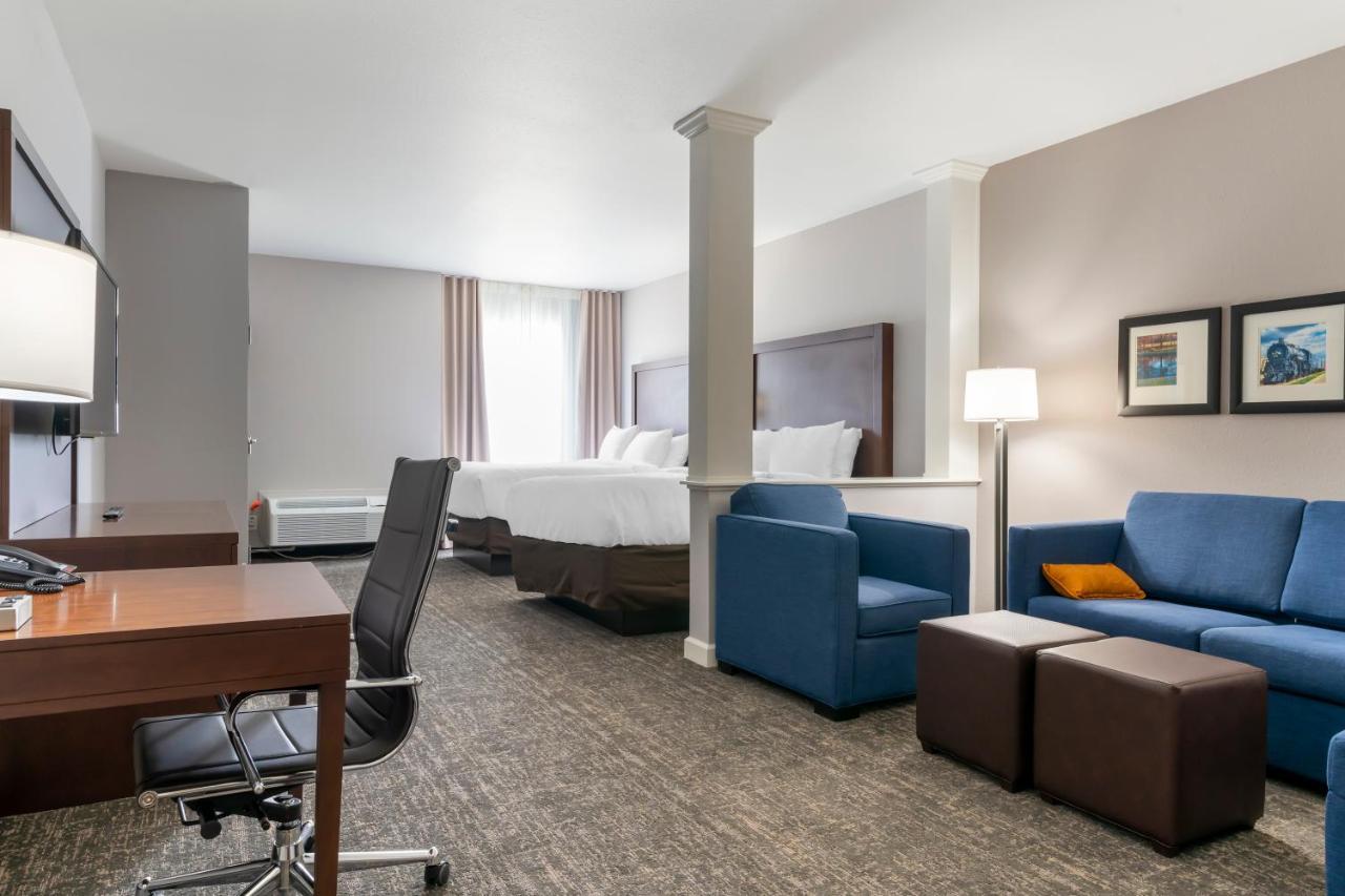 Comfort Suites Падака Экстерьер фото