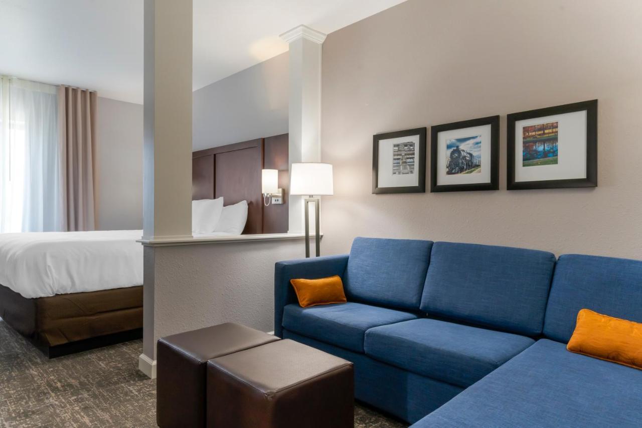 Comfort Suites Падака Экстерьер фото