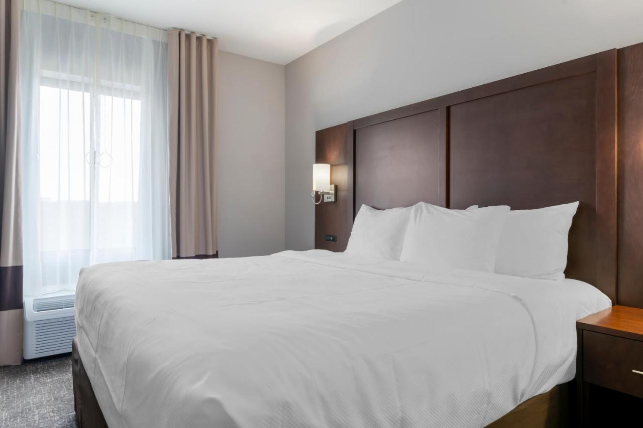 Comfort Suites Падака Экстерьер фото