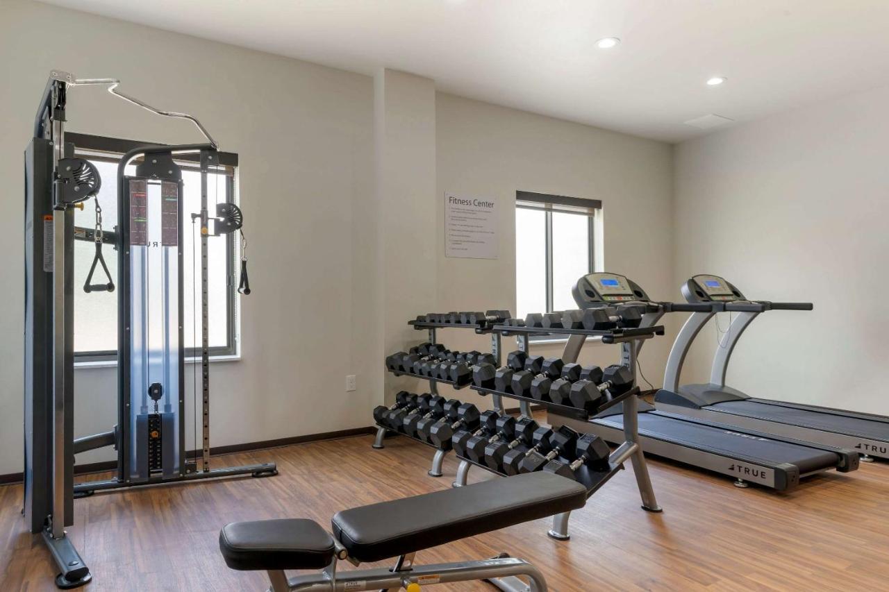 Comfort Suites Падака Экстерьер фото